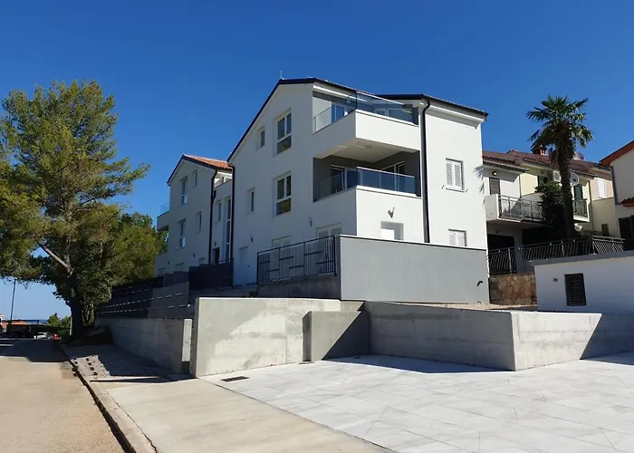 Holiday Apartments Novo Naselje