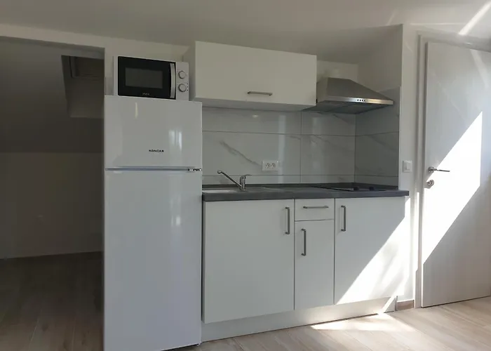 Holiday Apartments Novo Naselje